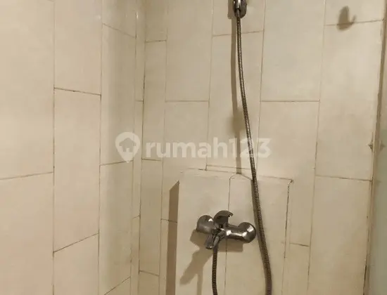 kamar mandi apartement studio full furnish lt