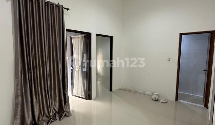 foto lainnya dijual rumah siap huni di