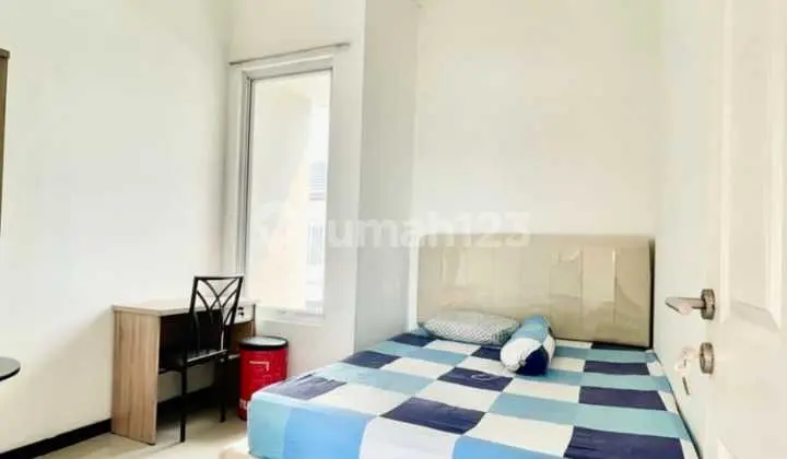 kamar tidur rumah murah nempel green lake