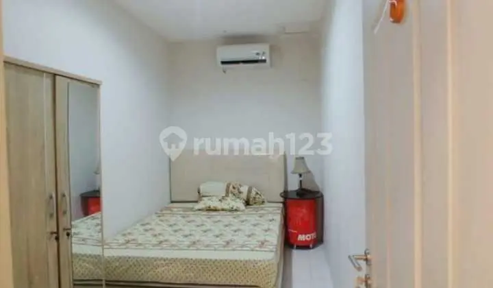 kamar tidur rumah murah nempel green lake