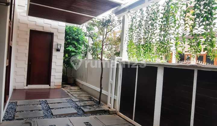 teras dijual rumah homey nyaman 5menit