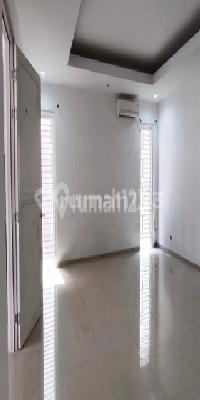 kamar tidur rumah siap huni 2 lt.