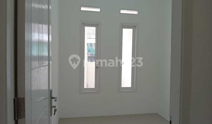 kamar tidur dijual rumah murah di alam