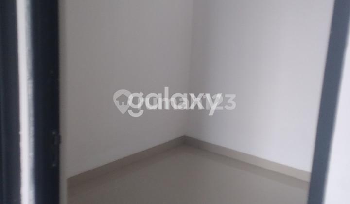 tampak depan grand sedati regency