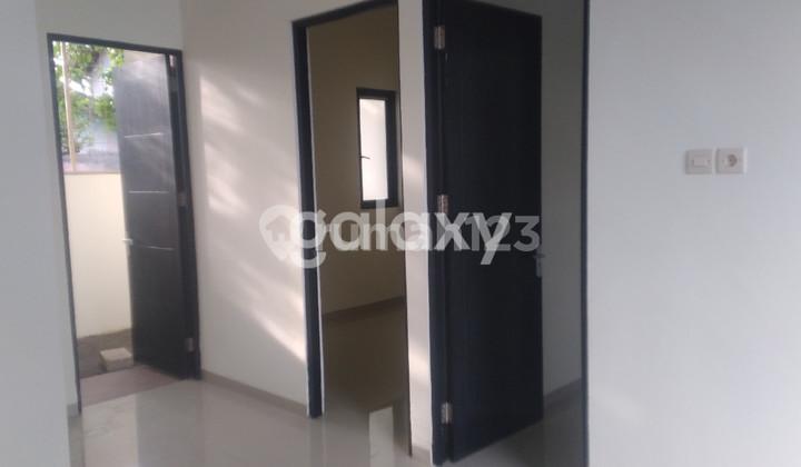 tampak depan grand sedati regency