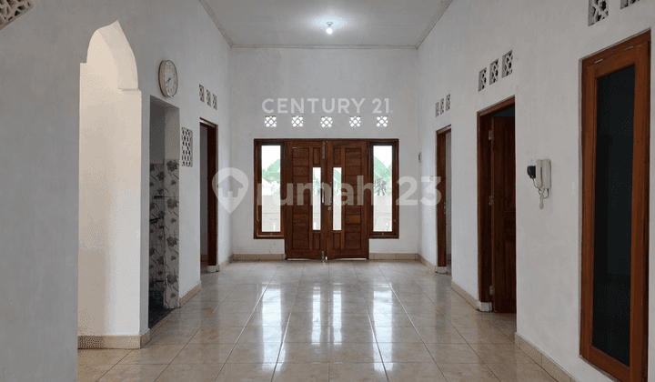 ruang tamu rumah 2lt di dekat pemda