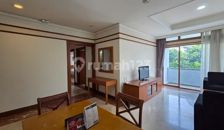 ruang keluarga apartment 2 br di somerset