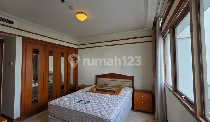 kamar tidur apartment somerset grand citra kuningan