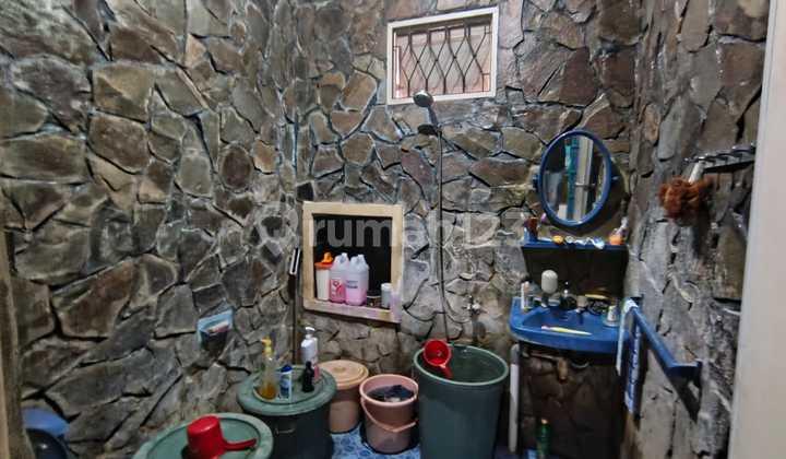 kamar mandi rumah bagus kokoh siap huni