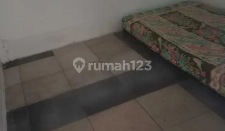 kamar tidur dijual rumah 2 lantai cocok