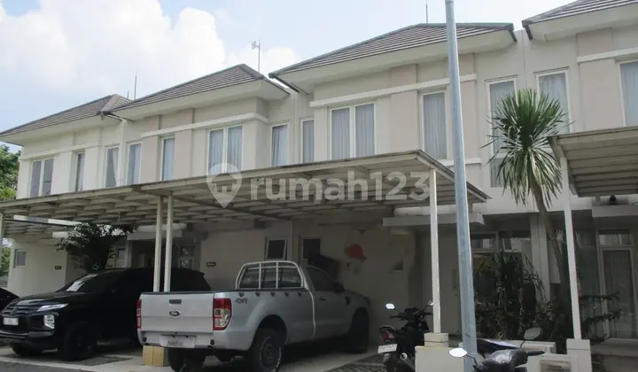 tampak depan dijual via lelang rumah grand