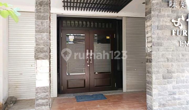 tampak depan ruko darmo park dekat bintang