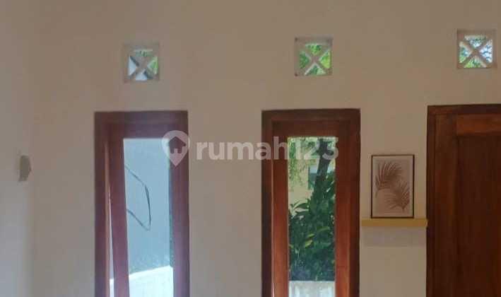 foto lainnya rumah tinggal dlam perum griya
