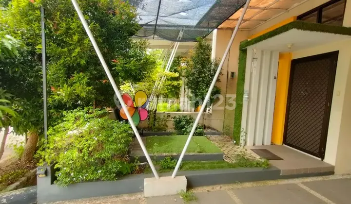 tampak depan dijual rumah di perumahan segara