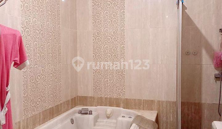 kamar mandi dijual rumah luas dibawah pasaran