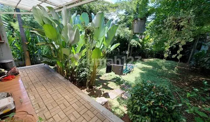 tampak depan kawasan favorite rumah di cigadung