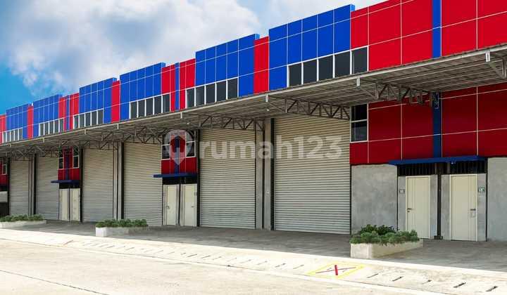 tampak depan pergudangan royal kosambi lokasi strategis