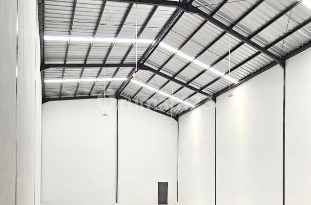 foto lainnya gudang super luas di komplek