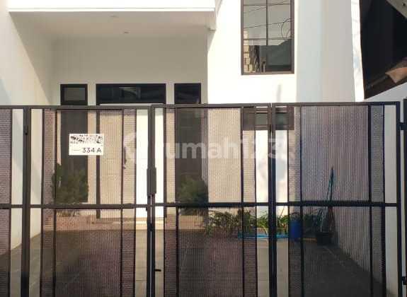 garasi/carport rumah baru 2 lantai siap