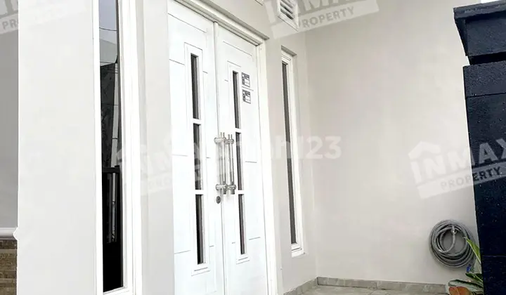 tampak depan hunian nyaman, daerah joyo grand,