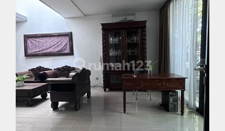 ruang tamu rumah sertifikat hak milik dalam