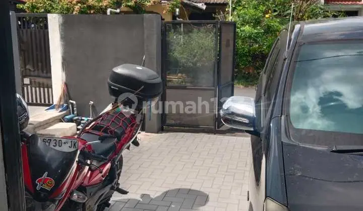 garasi/carport murah rumah bagus antapani strategis