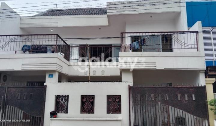 foto lainnya jual rumah kost dekat merr