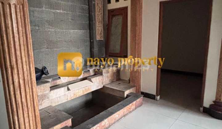 ruang keluarga rumah mewah siap huni dalam