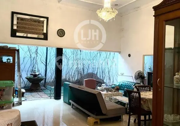 foto lainnya dijual rumah di mediterania regency