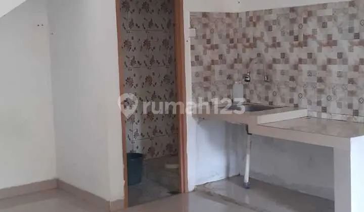 dapur dijual murah rumah 2 lantai