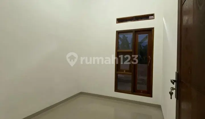 kamar tidur rumah minimalis di kota depok