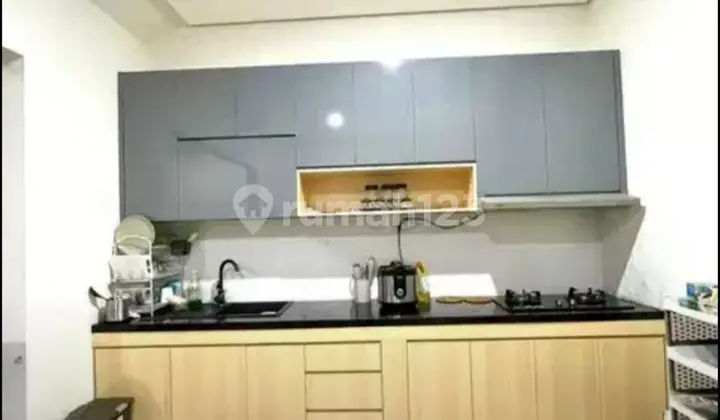 dapur rumah 2 lantai villa meutia