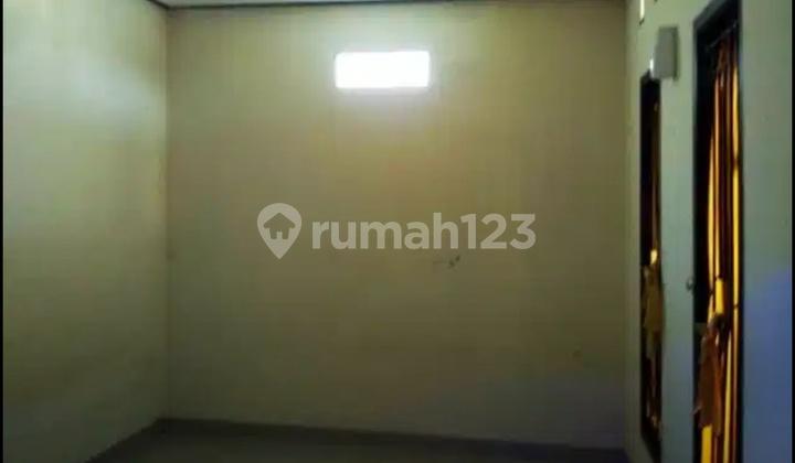 kamar tidur dijual rumah kondisi siap huni