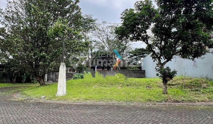 tampak depan tanah kavling hook di nieuw