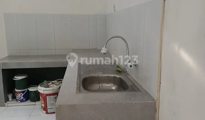 dapur rumah hoek luas di klapanunggal