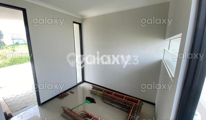 foto lainnya rumah baru 2 lantai di