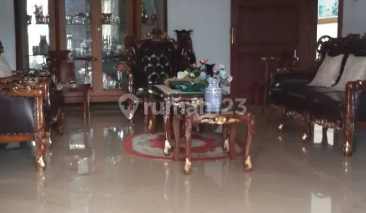 foto lainnya dijual rumah mewah di puri