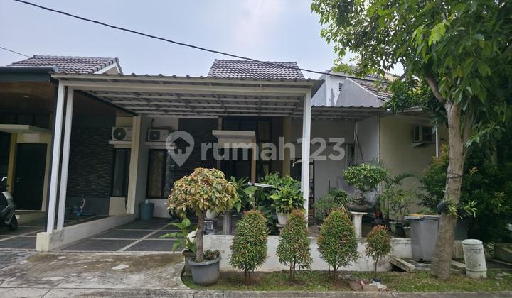 tampak depan rumah siap huni di cluster