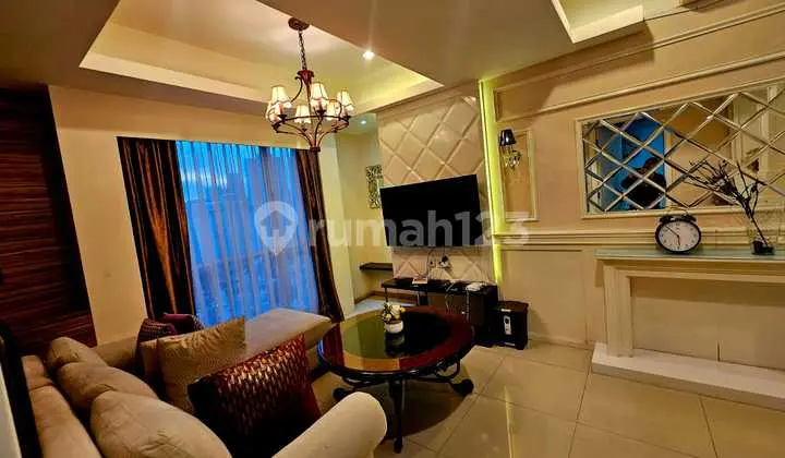 ruang tamu casa grande residence 3 br