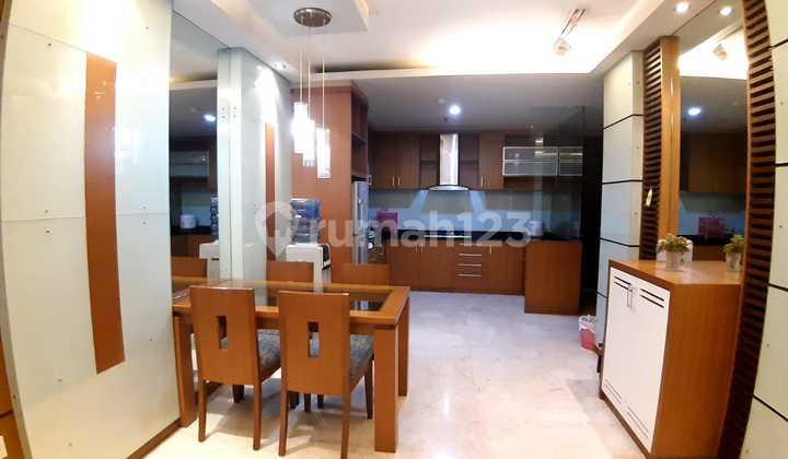 ruang makan turun harga !! apartment dago