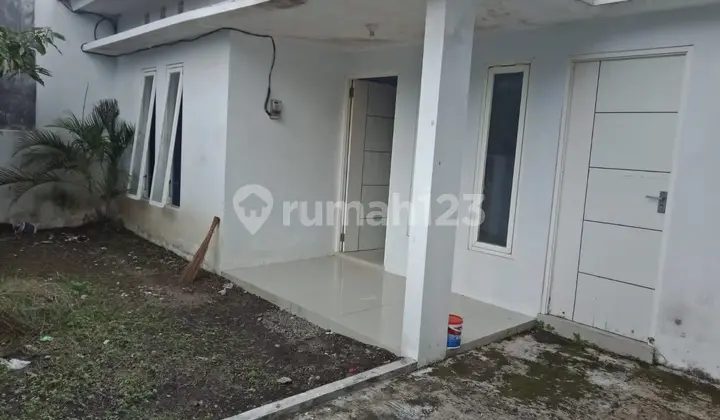 tampak depan turun harga dkt bandara rumah