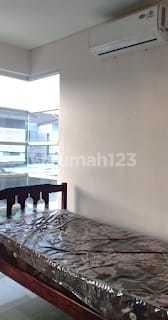 kamar tidur belakang icon mall disewakan rumah