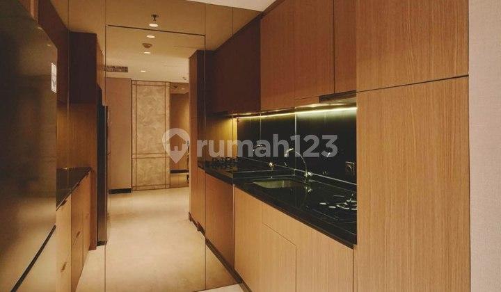 dapur apartemen luxury one east residence