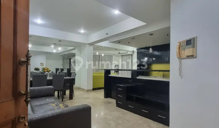 tampak depan apartemen brawijaya - dijual cepat,