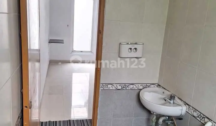 foto lainnya dijual rumah shm di melati