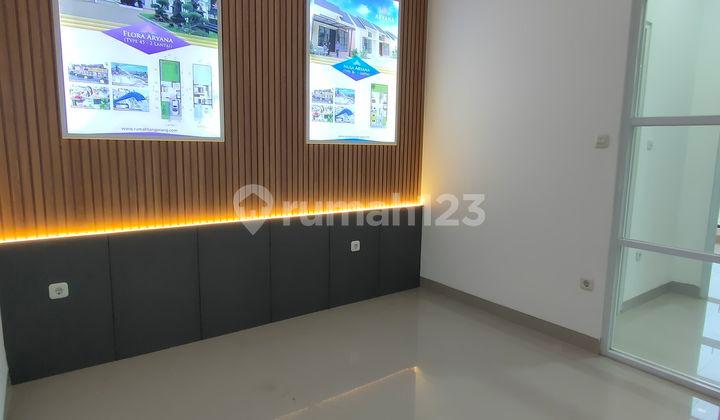 kamar tidur rumah dua lantai ready strategis