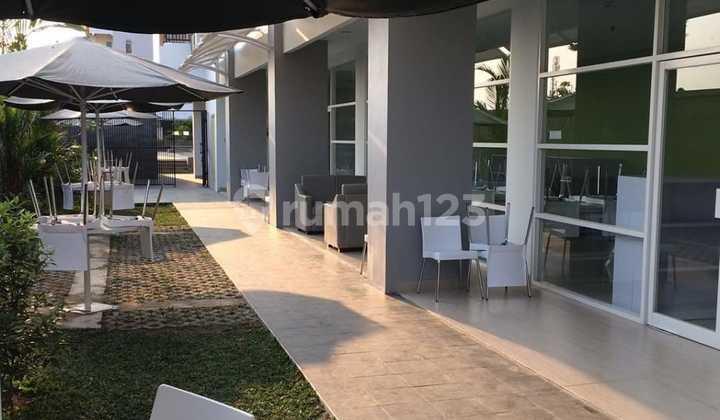 tampak depan jual apartemen studio student castle