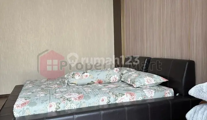 kamar tidur fast rent apartment anandamaya residence
