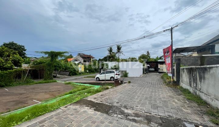 foto lainnya rumah modern keluarga bahagia jl