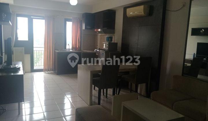 ruang makan apartemen jababeka metropark cikarang 2br